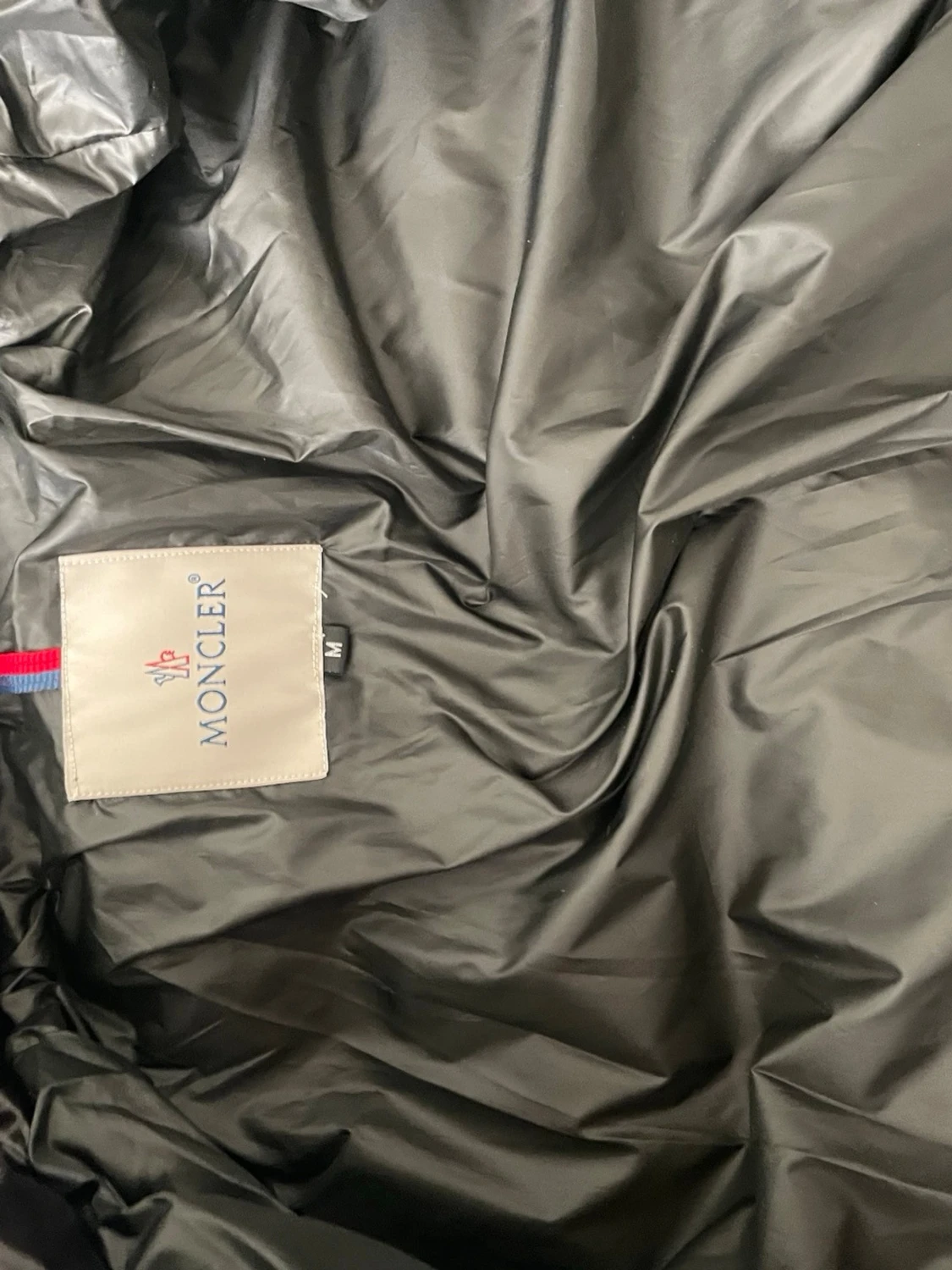 Svart pufferjacka från Moncler - 2