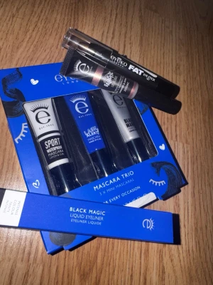 Eyeko Black Magic flytande eyeliner - 3 mascaror + eyeliner + två ögonskuggor i olika färger – allt detta för endast 150 kr istället för 190 kr!  Passa på innan erbjudandet tar slut! 💄