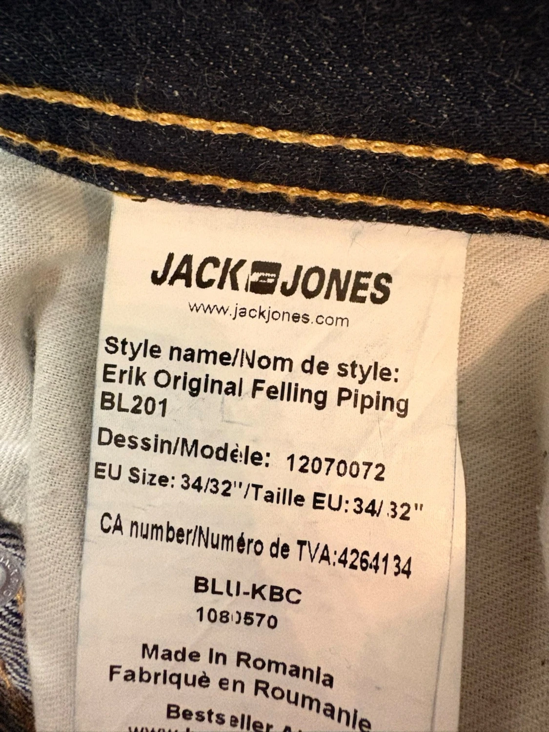 Mörk blåa jeans från jack and Jones  - 3
