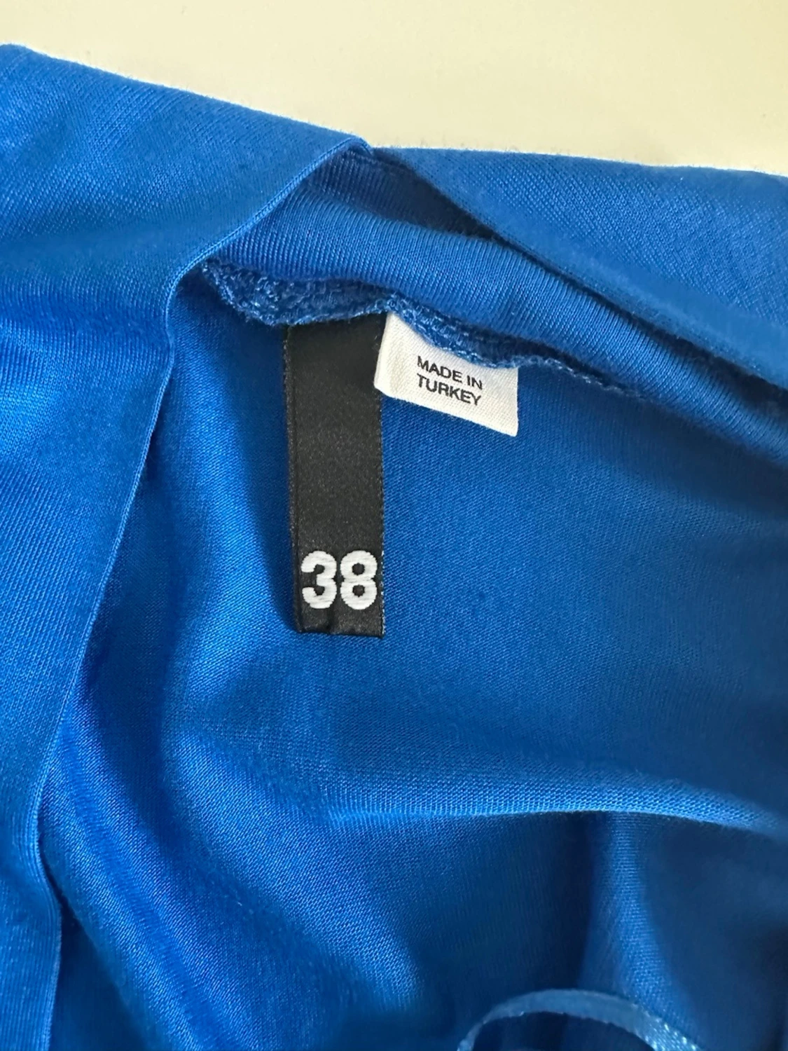 Blått H&M linne, storlek 38 - 4