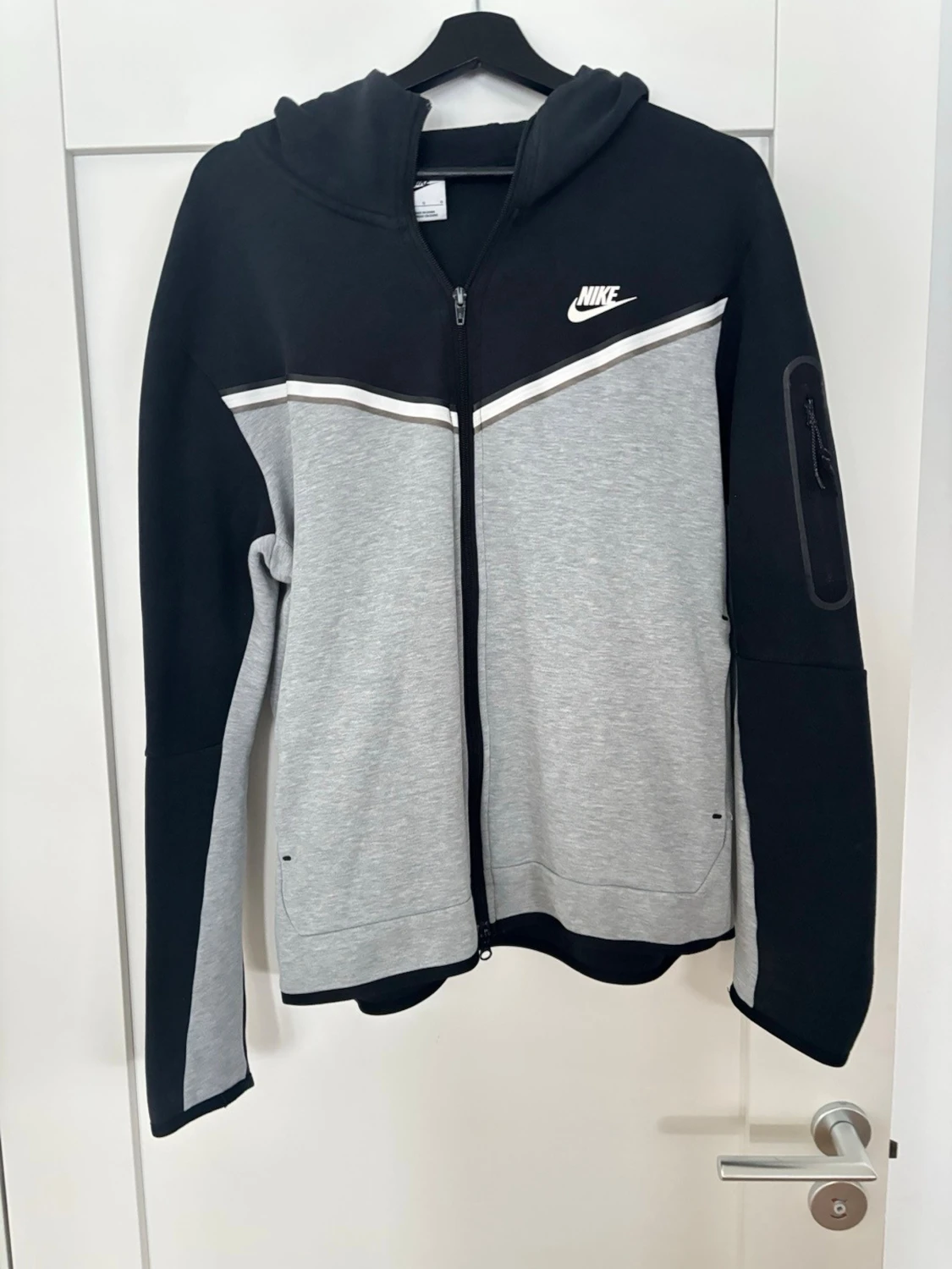 Nike tech fleece  - 1