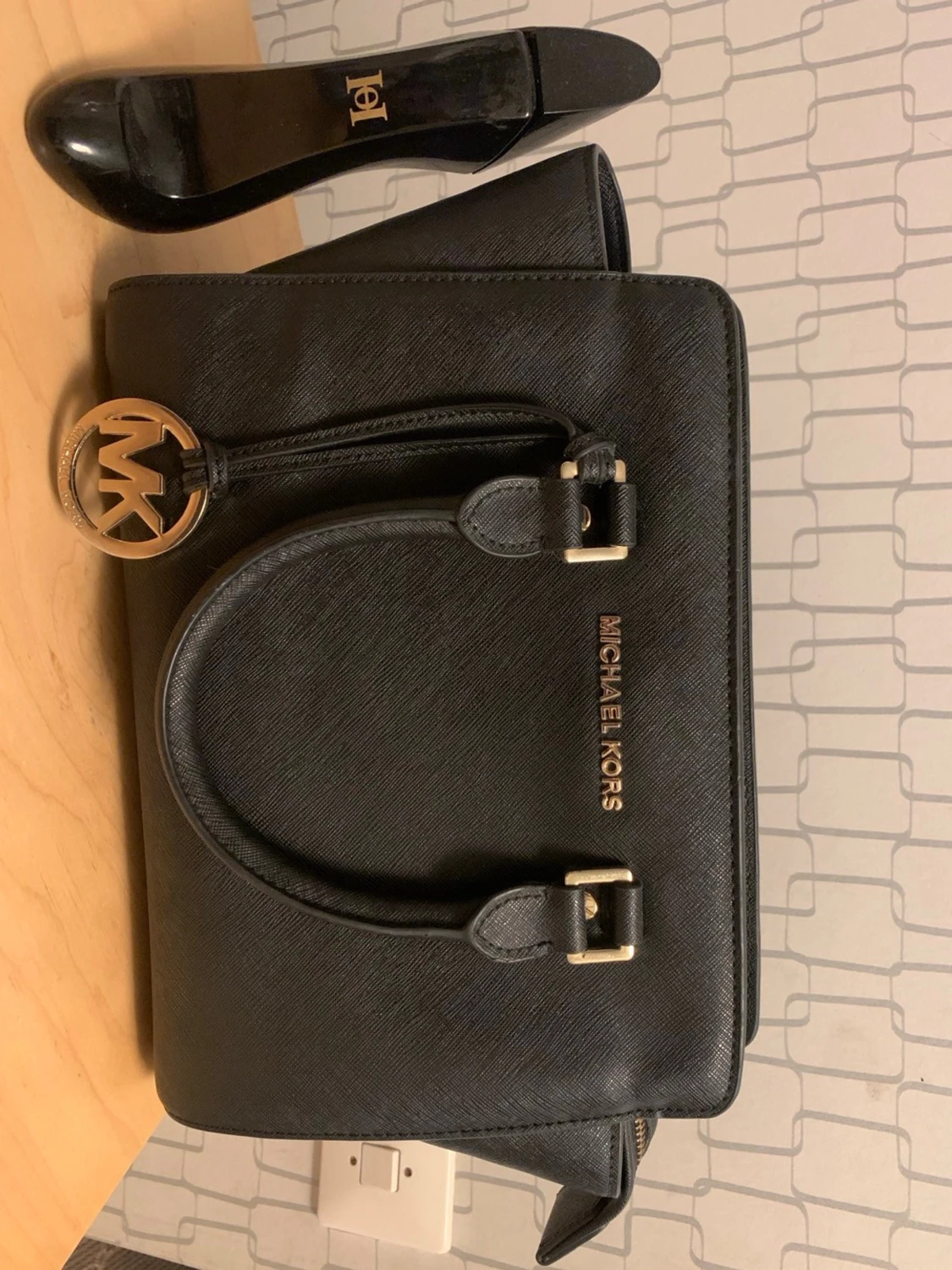 Svart handväska MK - 1