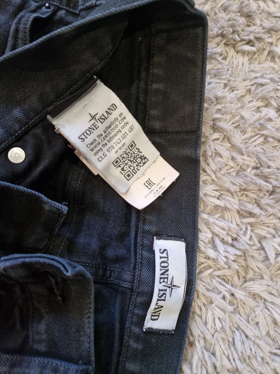 Svarta jeans från stone Island  - 4