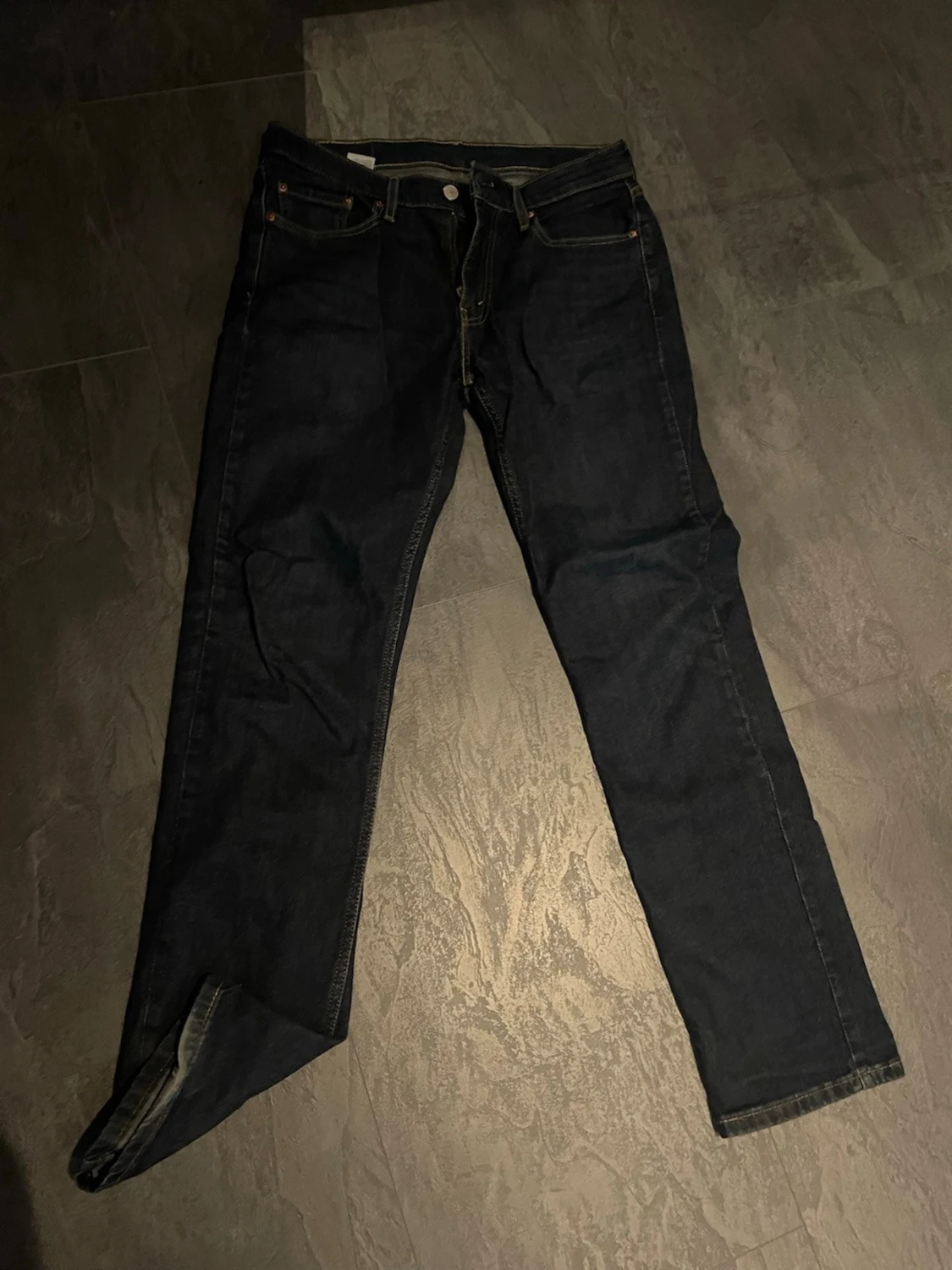 Mörkblå Levi's 511 jeans - 1