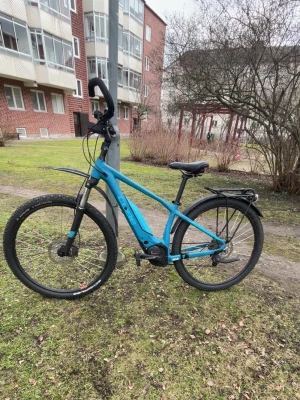 Cube elcykel - hejsan säljer min CUBE mountain elcykel den e värt 20.000kr Nypris.  120 km räckvidd 45 kmh hastighet men kan lätt trimmas ner till 25kmh 625wh  laddare ingår  kvitto ingår   kan hämtas i malmö priset kan vid snabb affär diskuteras om ni är intresserade bara hör av er mvh.