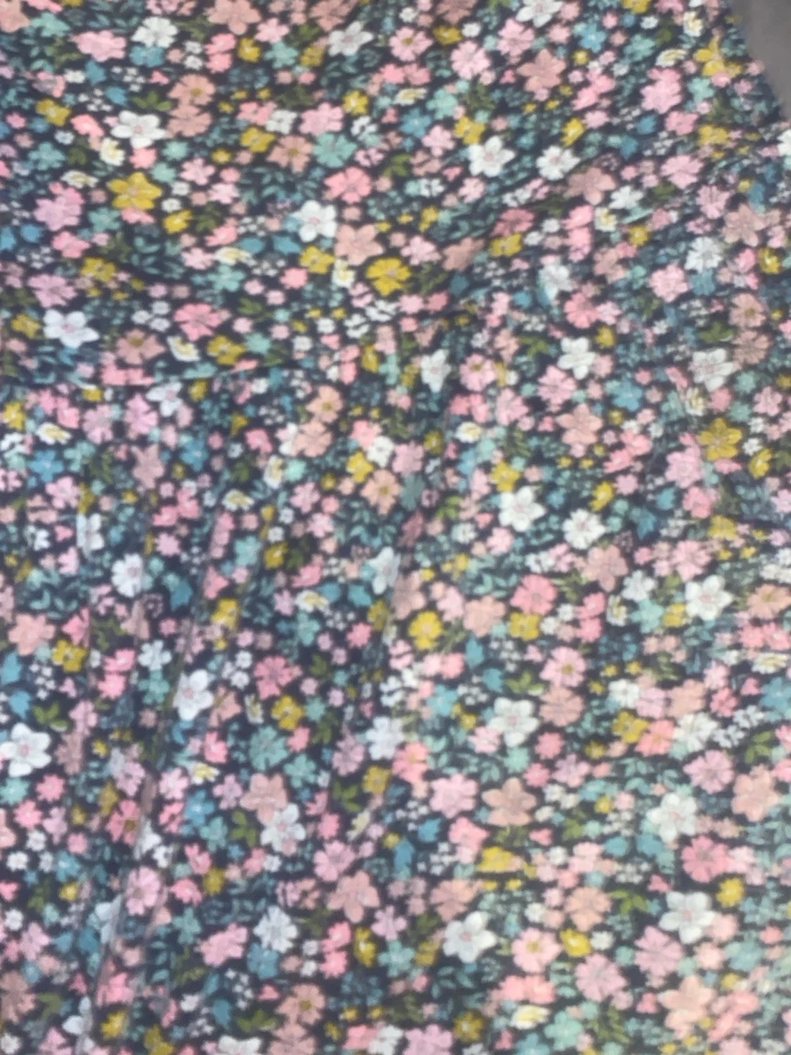 Fin blommig klänning för barn