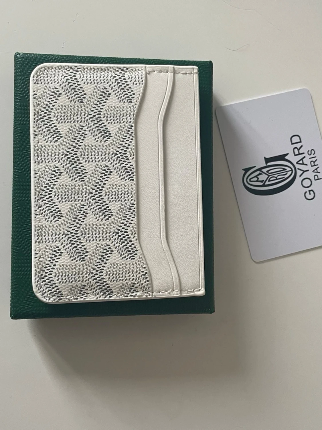 Vit korthållare - 2