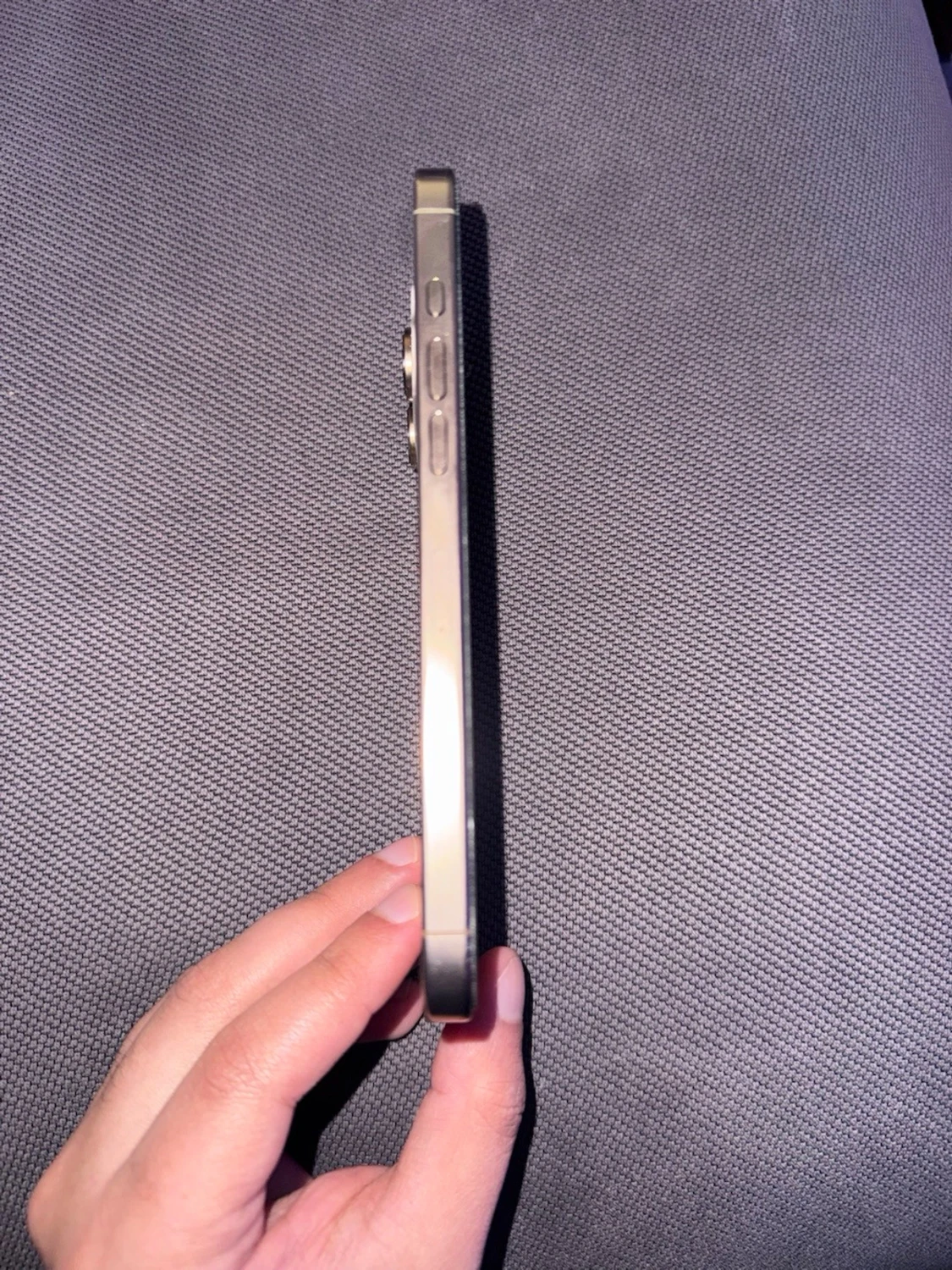 Iphone 16 pro Max  - 1