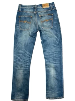 Nudie Jeans - Slim Grim W30 L30 - Grymt sköna nudie jeans! | Mycket fint skick! | Storlek: W30 L30 | Pris kan diskuteras! | Vid frågor eller funderingar finns jag i DM! 📩 Mvh CVB Closet 