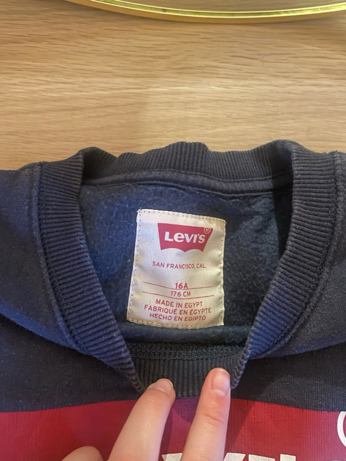 Mörkblå sweatshirt från Levi's - 2