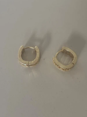 Örhänge  - Super vackra örhänge! Från Grekland 