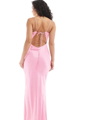 Rosa balklänning - Säljer denna jättefina oanvända balklänning i storlek 36 då den tyvärr var för stor för mig. Jättefin med öppen rygg💕🌸hör av dig vid intresse eller om du vill ha fler bilder jag själv tagit skickat till dig🌷