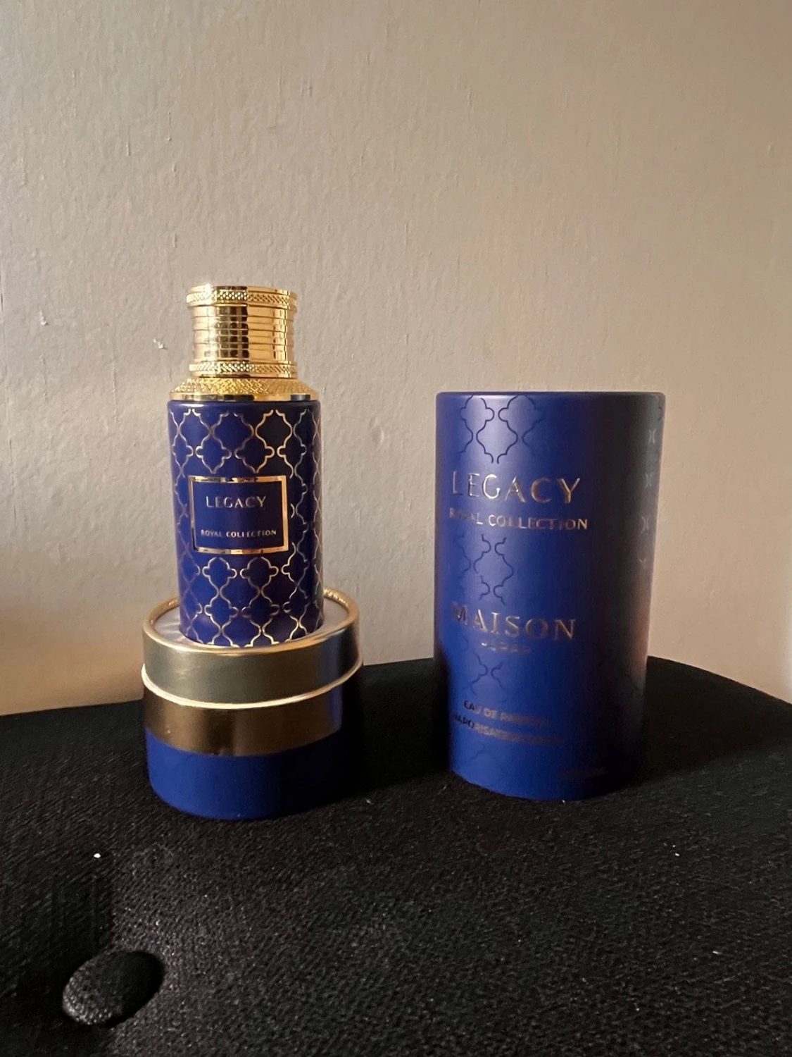 Legacy Royal Collection Maison Asrar parfym - 1