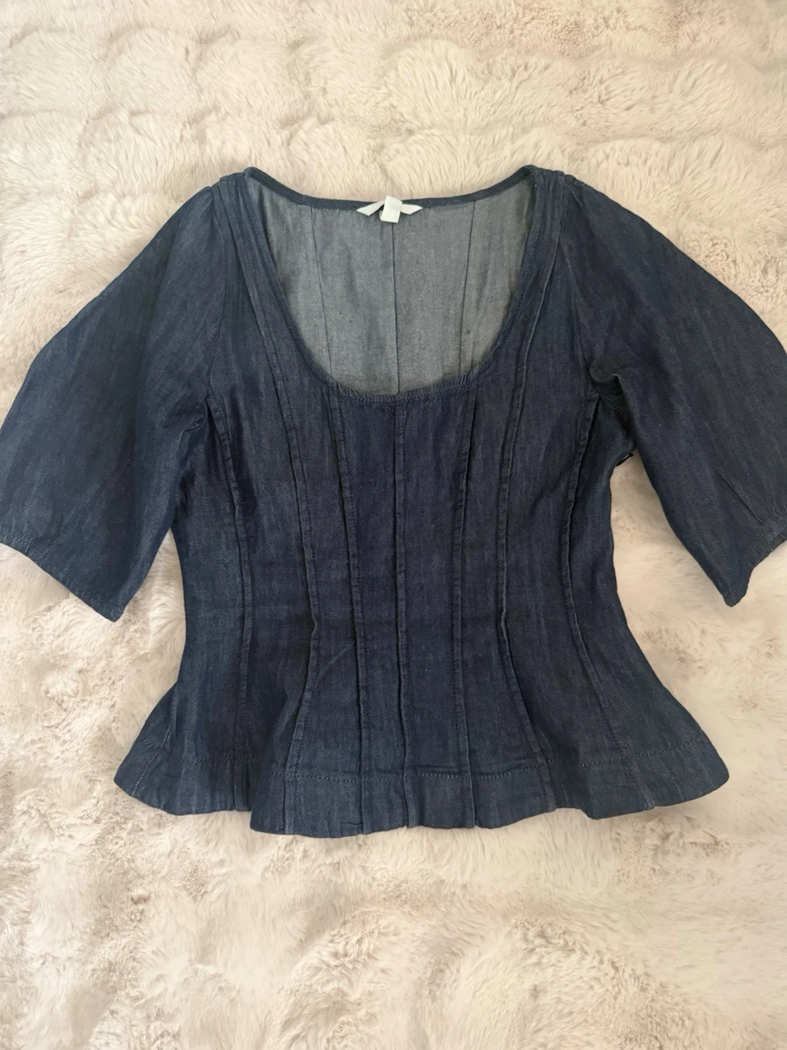 Mörkblå denim blus med vida ärmar