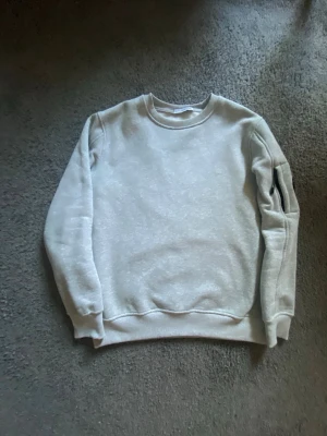  C.P. Company sweatshirt - Säljer C.P. Company sweatshirt i storlek M