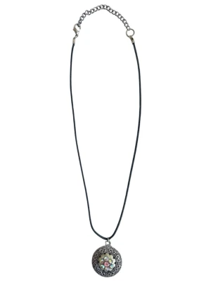 Halsband  - Vintage rustikt silverhalsband med rund berlock och strass 🩶Längd: 36.5 cm. Utsträckt längd: 43.5 cm.