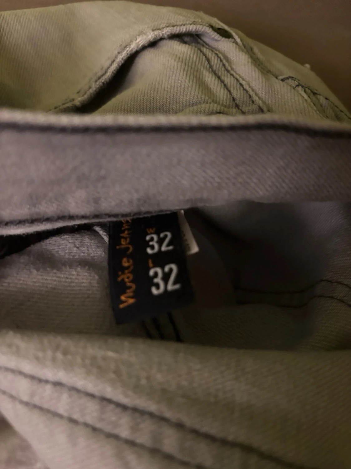 Ljusgrå jeans från Nudie Jeans - 1