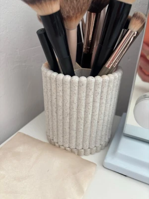 Borst hållare  - Bra skick!!!