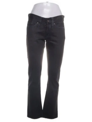 J.Lindeberg Jeans - Super fina demin jeans, köpte dessa på sellpy och inte använt så därför är pris lappen på därifrån.💖Storlek 27-32