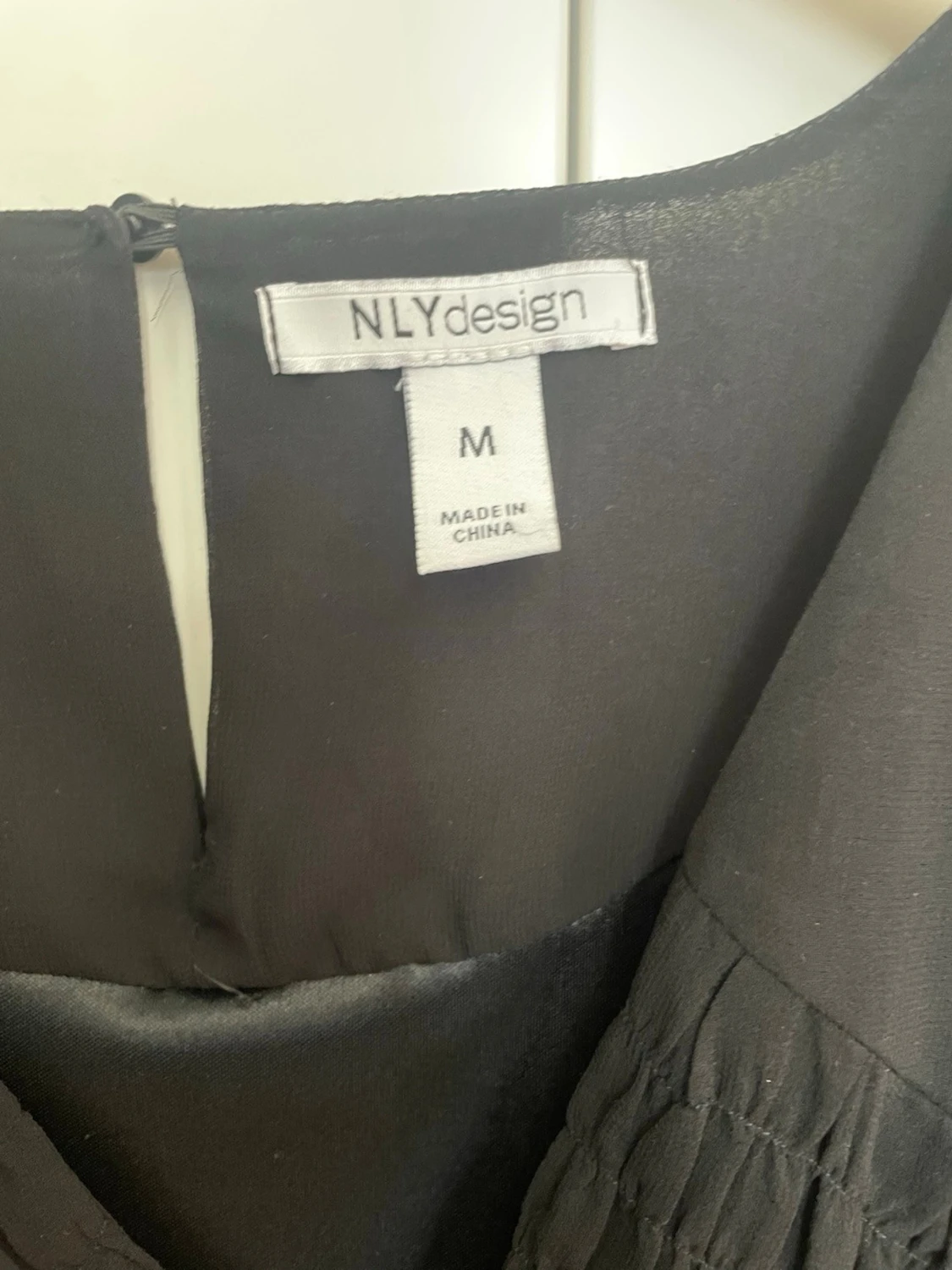 Svart långärmad klänning NLY design  - 2