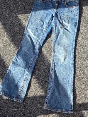 Perfect Jeans från Gina Tricot  - Perfect Jeans från Gina Tricot,  low waist boot cut