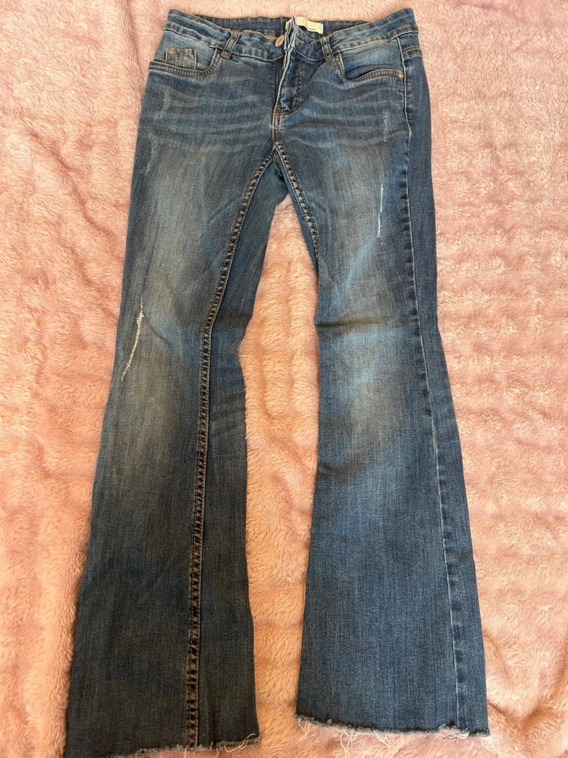 Blå bootcut jeans  - 2