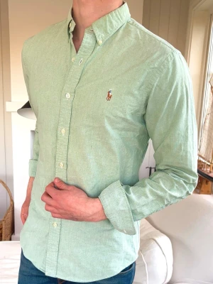 Ralph Lauren skjorta - medium slim fit | Modell: 182cm 72kg