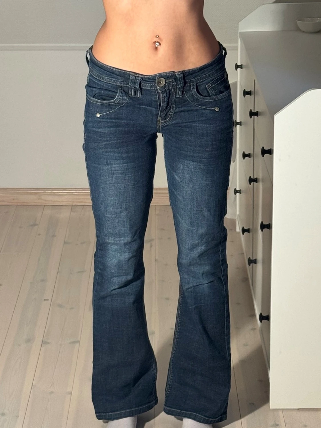 Lågmidjade bootcut jeans