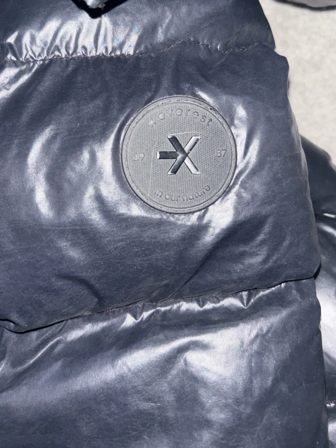 Svart pufferjacka från Everest - 1