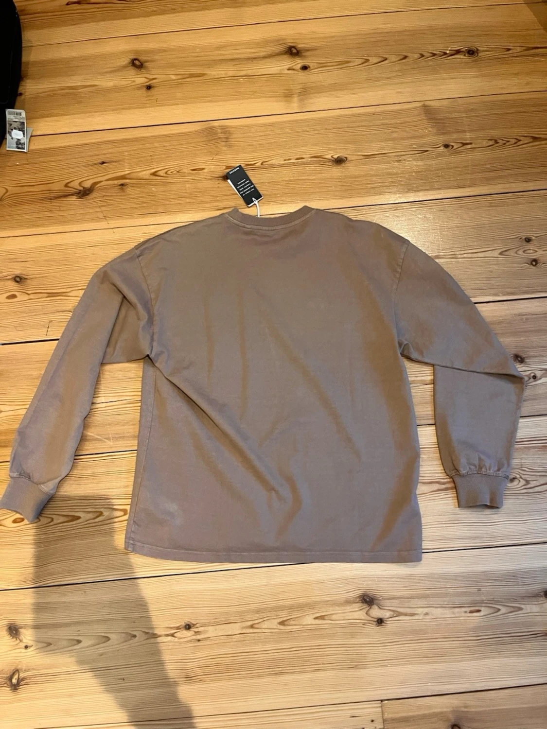Beige sweatshirt med rund hals - 2