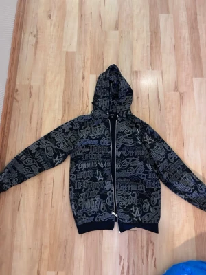 Zip up - Vanlig zip up i bra skick