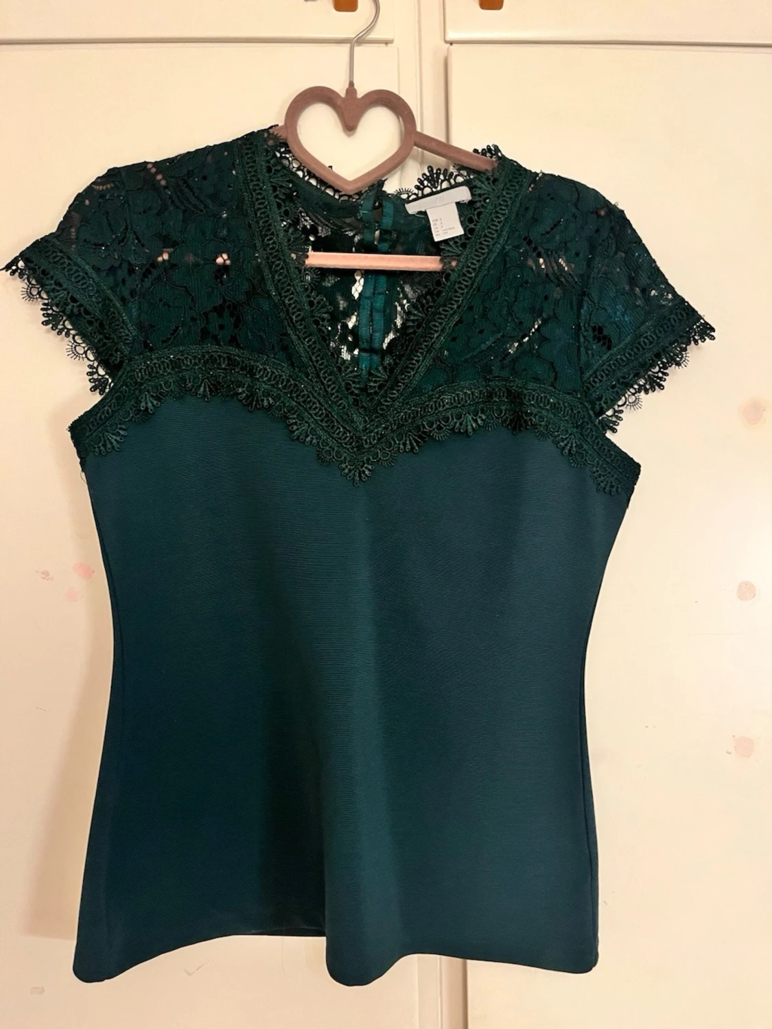 Mörkgrön spets topp  - 1
