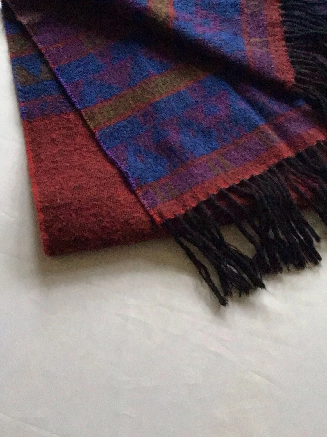 Mönstrad ullhalsduk med fransar - 2