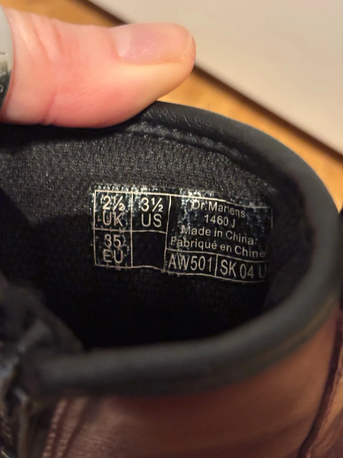 Vinröda Dr. Martens boots stl 35 - 6