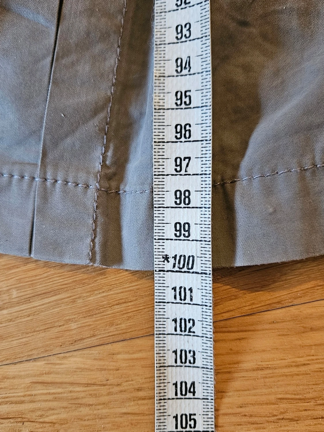 Beige parkas med fuskpäls - 6