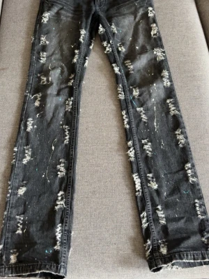 London denim SWAG  - Riktigt fint par, exklusiva och svåra att få tag på. köpte dem i London och har använt dom cirka 3-4 gånger.  W: 29 L: 34