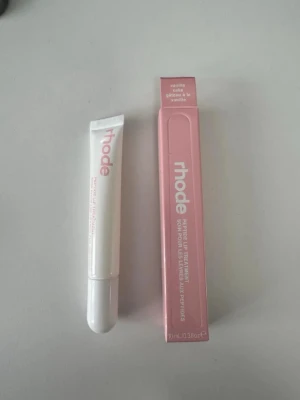 Rhode Lipgloss Vanilla Cake - Helt nytt lipgloss