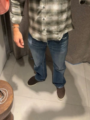 Levi's 512 Bootcut  - Sällsynta Levis 512 Bootcut 29/32. 39 midja 107 längd 23 öppning.