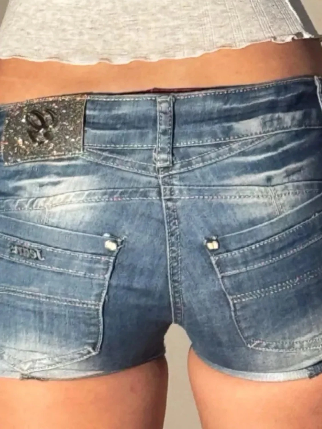 Blå jeansshorts - 1