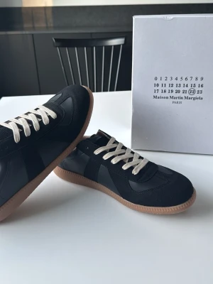Maison Margiela Gats - Aldrig använda. Skickas snabbt!