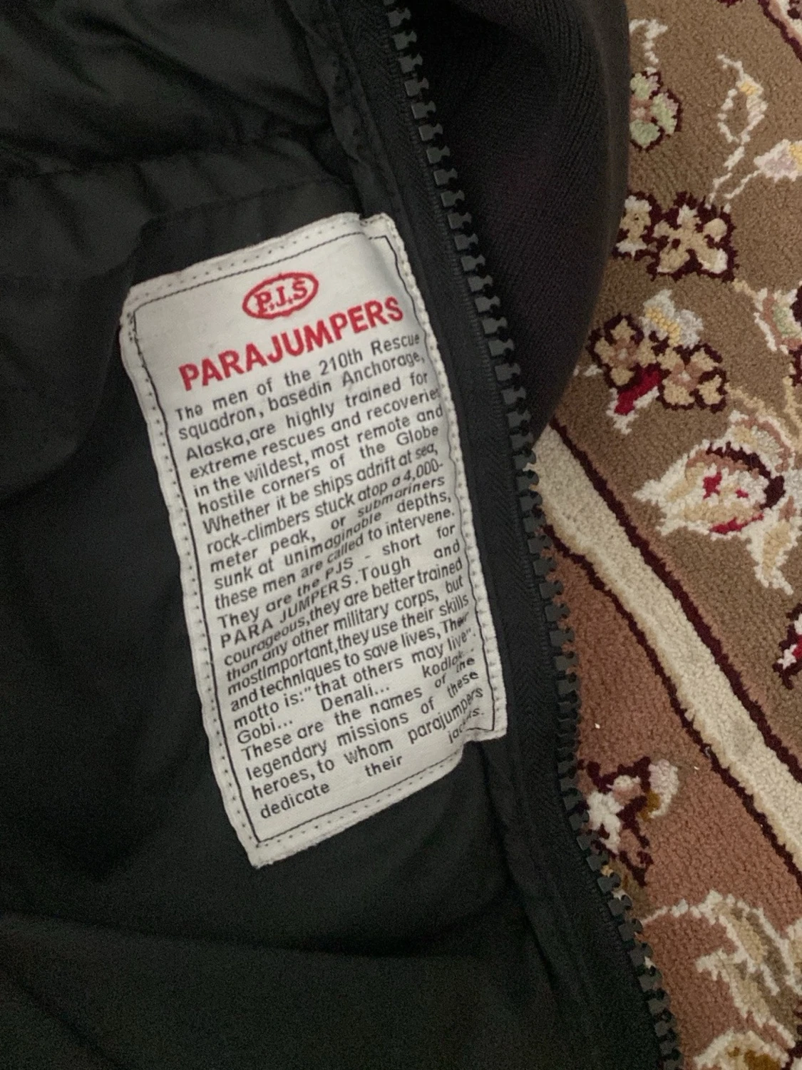 Svart pufferjacka från Parajumpers - 4