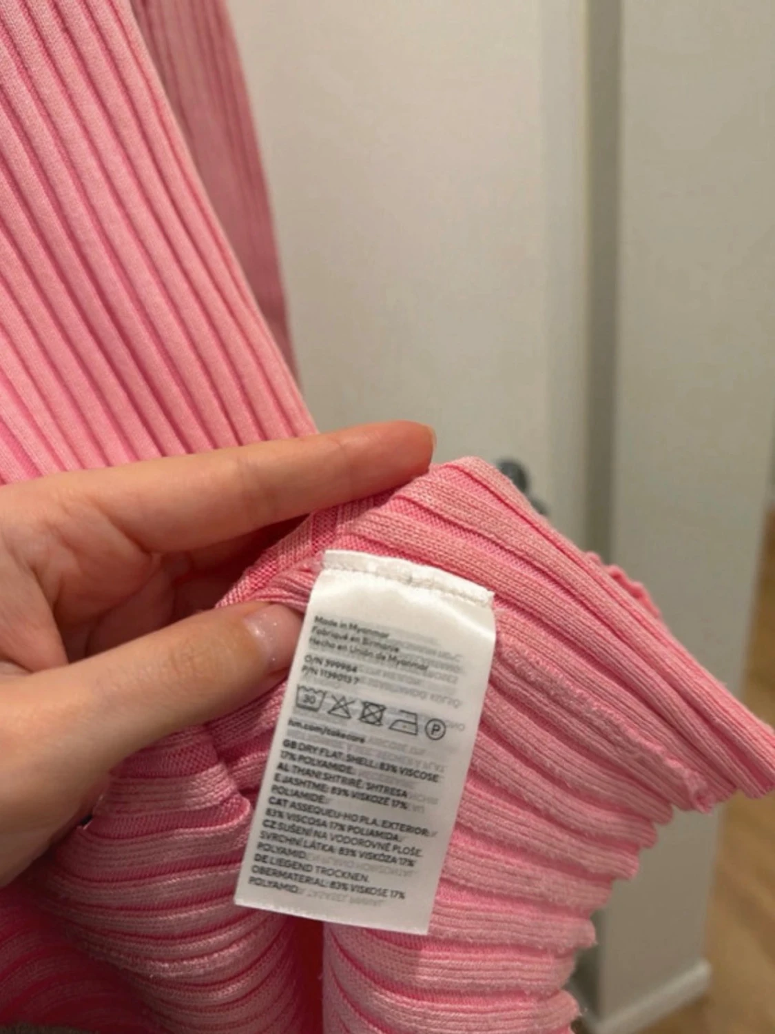 Rosa ribbad klänning från H&M - 3