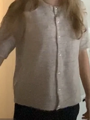 Söt Kofta - Ljus rosa kofta från lagen, använd fåtal gånger, skriv vid frågor