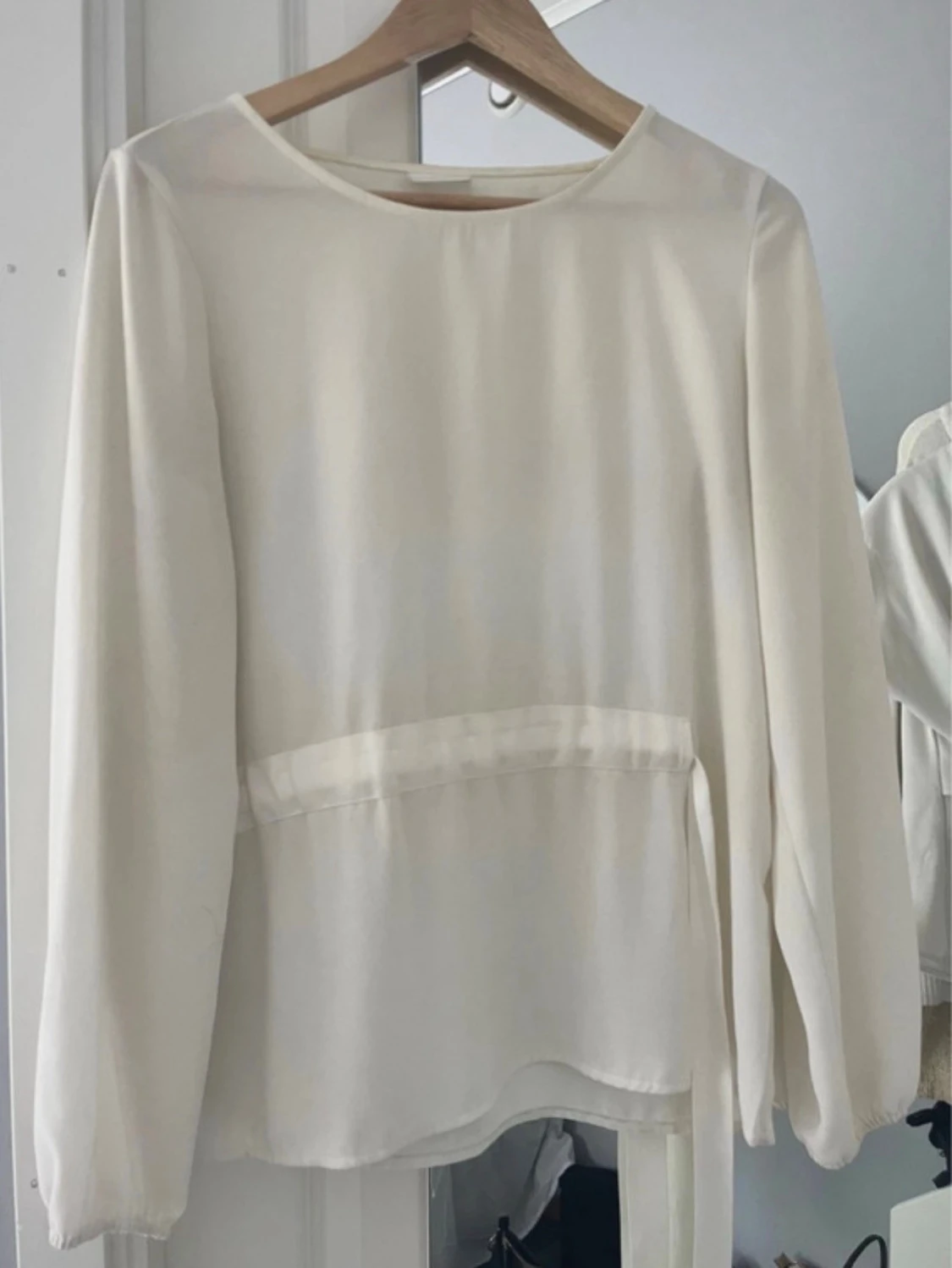 Vit blus  - 1