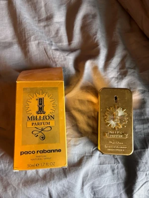 Paco Rabanne 1 Million Parfum 50ml - Relativt använd 1 million parfum, skulle tippa på cirka 25/30 ml kvar 