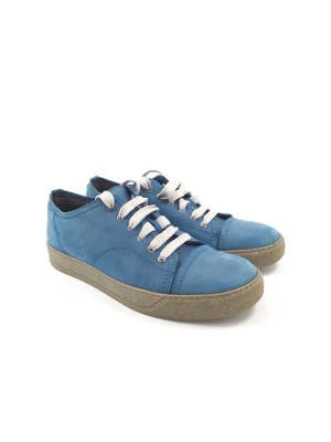 Lanvin Toe Cap Sneakers  - •The Shoes has been gently used and is in very good condition •Size: 43 •Color: Blue •Retail price: 5000SEK •Insole: 27.6cm