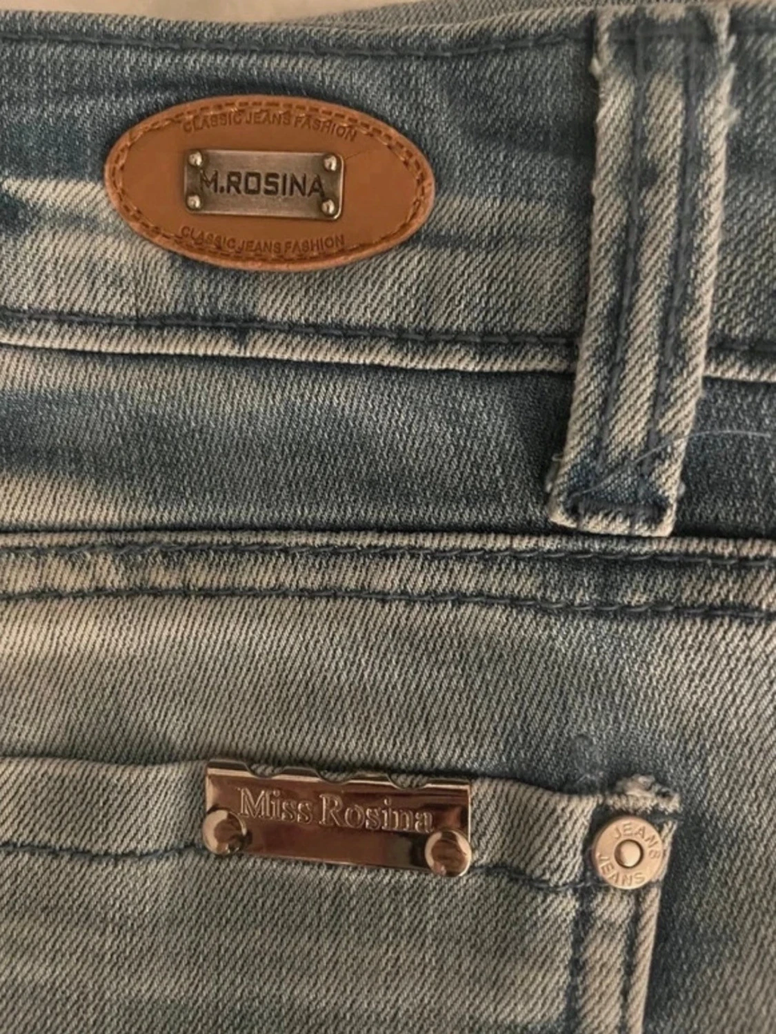 Ljusblå jeans från Miss Rosina - 1