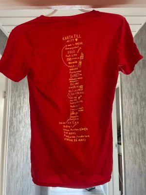 Hov1 merch - Hov1 merch, limited edition. Från 2019. Fint skick storlek S 