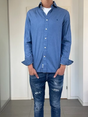 Morris Skjorta  - Säljer nu denna Morris skjorta, skriv för fler bilder/frågor🙌🏼