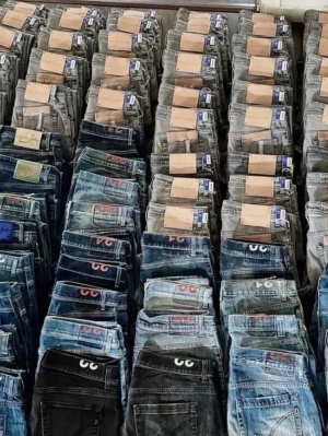 Supplier/Leverandør  - Hej!  Jag säljer en leverantör som arbetar med välkända premiumvarumärken som Jacob Cohën, Tramarossa, Gran Sasso och flera andra etablerade modevarumärken.  Detta är en intressant möjlighet för dig som vill utöka ditt sortiment med exklusiva och eftertraktade märken inom premiumsegmentet.  Vid intresse berättar jag gärna mer om leverantören, varumärkena och villkoren.  Vänliga hälsningar